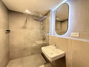 Pronájem bytu 1+kk, Praha - Karlín, Křižíkova, 32 m2