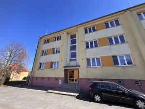 Prodej bytu 3+1, Lahošť, 70 m2