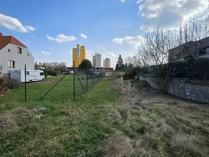 Dražba pozemku pro bydlení, Praha - Ďáblice, Červenomlýnská, 3900 m2