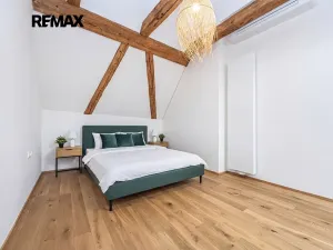 Pronájem bytu 2+kk, Praha - Nusle, Vrtbova, 42 m2