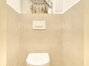 Pronájem kanceláře, Praha - Vinohrady, U vodárny, 72 m2