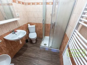 Prodej restaurace, Středokluky, Školská, 568 m2