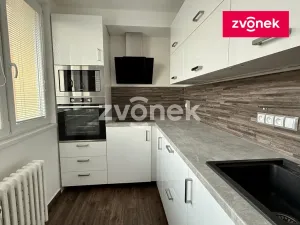 Prodej bytu 3+1, Zlín - Malenovice, třída Svobody, 68 m2