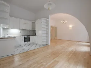 Pronájem bytu 2+kk, Praha - Vinohrady, Italská, 87 m2