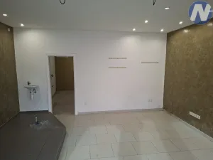 Pronájem obchodního prostoru, Vlachovo Březí, náměstí Svobody, 50 m2