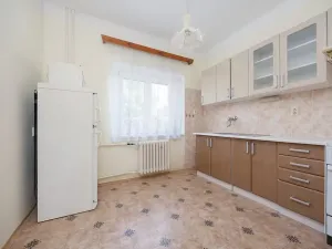 Prodej rodinného domu, Strančice, 193 m2