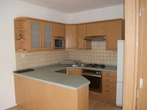 Pronájem bytu 3+1, Praha - Kobylisy, Třeboradická, 67 m2