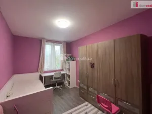 Pronájem bytu 3+kk, Praha - Kobylisy, Zenklova, 70 m2