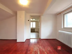 Prodej rodinného domu, Karlovice - Sedmihorky, 175 m2