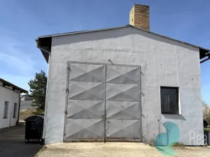 Pronájem komerční nemovitosti, Kamenný Újezd, 100 m2