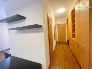 Pronájem bytu 3+kk, Praha - Michle, Trnavská, 63 m2