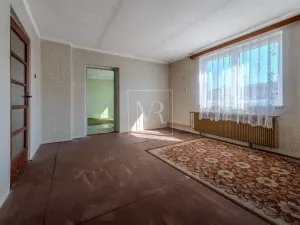 Prodej rodinného domu, Semice, 127 m2