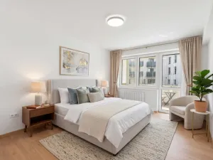 Prodej bytu 3+kk, Praha - Vysočany, Novovysočanská, 73 m2