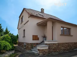 Prodej bytu 4+1, Zahájí, 84 m2