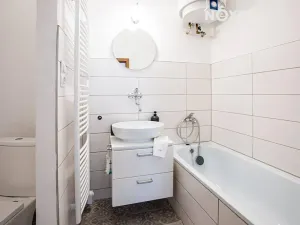 Prodej bytu 2+1, Jindřichův Hradec, nám. Míru, 100 m2