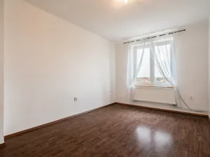 Pronájem bytu 2+1, Opatovice nad Labem, Smetanova, 55 m2
