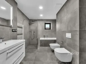 Pronájem bytu 4+kk, Praha - Šeberov, Na proutcích, 132 m2