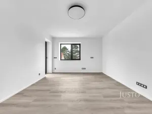 Pronájem bytu 4+kk, Praha - Šeberov, Na proutcích, 132 m2