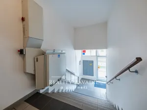 Prodej bytu 1+kk, Praha - Hostivař, Bratislavská, 36 m2
