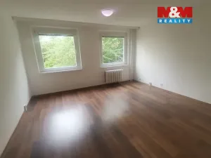 Pronájem bytu 1+kk, Ústí nad Labem - Krásné Březno, Obvodová, 32 m2