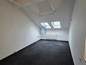 Pronájem kanceláře, Plzeň, Hálkova, 104 m2