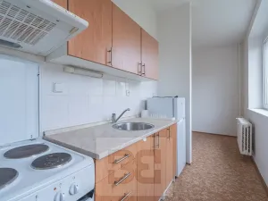 Pronájem bytu 1+kk, Praha - Vysočany, Podnádražní, 30 m2