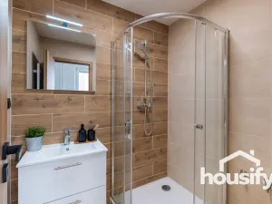 Prodej bytu 3+1, Znojmo, Dukelských bojovníků, 72 m2