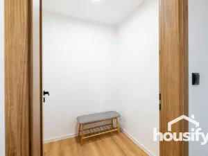 Prodej bytu 3+1, Znojmo, Dukelských bojovníků, 72 m2