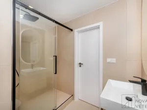 Prodej bytu 2+kk, Praha - Holešovice, U městských domů, 50 m2