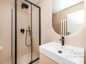 Prodej bytu 4+kk, Praha - Žižkov, Pod lipami, 74 m2