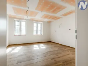 Prodej rodinného domu, Kratušín, 440 m2