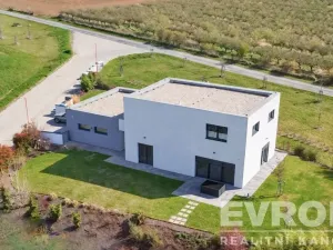 Prodej rodinného domu, Červené Pečky, 229 m2