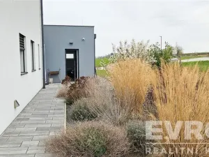 Prodej rodinného domu, Červené Pečky, 229 m2