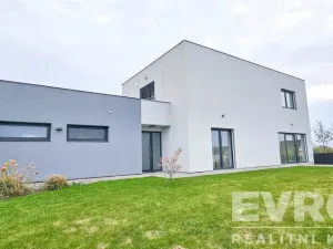 Prodej rodinného domu, Červené Pečky, 229 m2