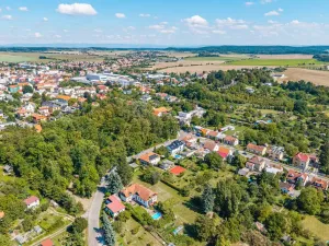 Prodej pozemku pro bydlení, Holice, Pod Parkem, 1775 m2