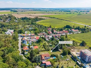 Prodej pozemku pro bydlení, Holice, Pod Parkem, 1775 m2