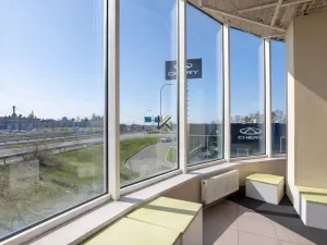 Pronájem obchodního prostoru, Průhonice, Uhříněveská, 3300 m2