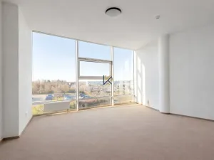 Pronájem obchodního prostoru, Průhonice, Uhříněveská, 3300 m2