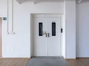 Pronájem obchodního prostoru, Průhonice, Uhříněveská, 3300 m2