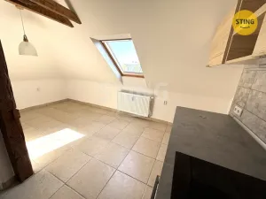 Pronájem bytu 2+kk, Ostrava, Rostislavova, 71 m2