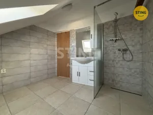 Pronájem bytu 2+kk, Ostrava, Rostislavova, 71 m2