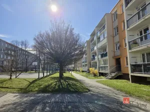 Pronájem bytu 2+kk, Louny, Zahradní, 40 m2