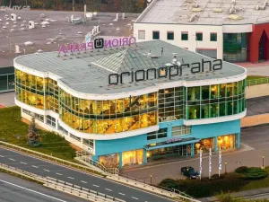 Pronájem kanceláře, Průhonice, Uhříněveská, 3300 m2