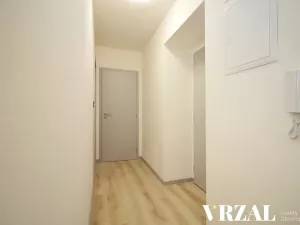 Pronájem bytu 2+kk, Plzeň, Francouzská třída, 33 m2