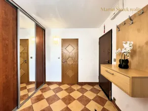 Prodej bytu 3+kk, Praha - Horní Měcholupy, Veronské nám., 65 m2