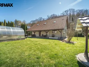 Prodej rodinného domu, Týnec nad Sázavou, 234 m2