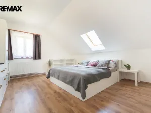 Prodej rodinného domu, Týnec nad Sázavou, 234 m2