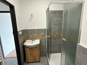 Pronájem bytu 2+kk, Mlečice, 51 m2