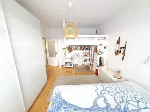 Pronájem bytu 2+1, Praha - Záběhlice, Sasanková, 52 m2