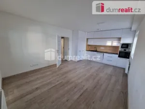 Pronájem bytu 2+kk, Opava - Předměstí, Kačírkova, 58 m2